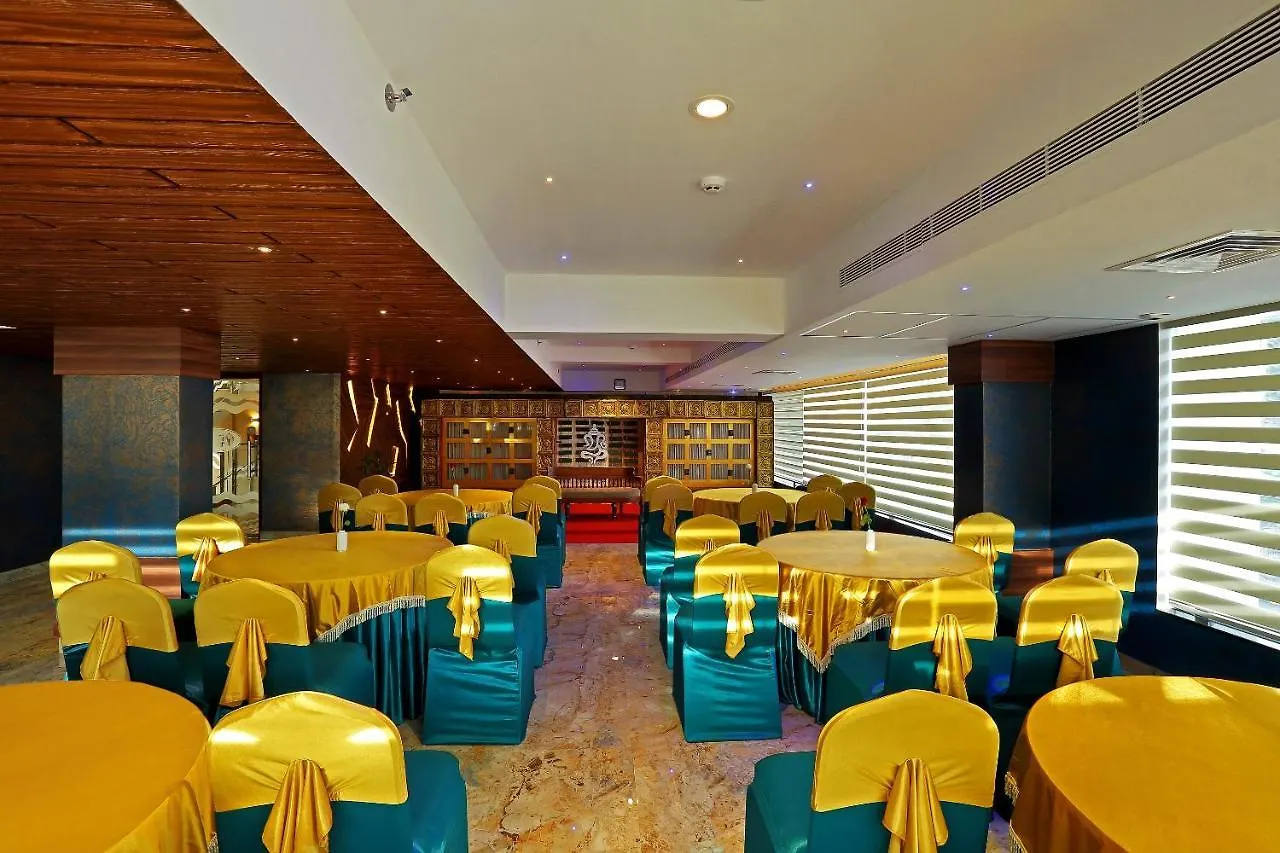 ****  Renai Sreekrishna Hotel Guruvayur India