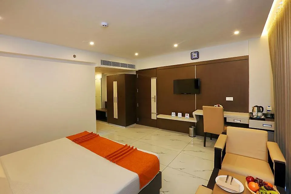 Renai Sreekrishna Hotel Guruvayur