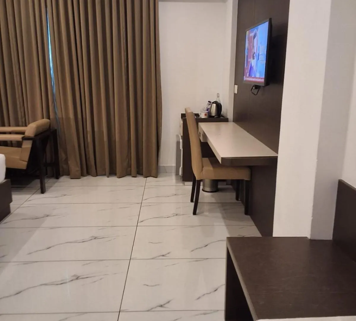 Renai Sreekrishna Hotel Guruvayur 4*,  India