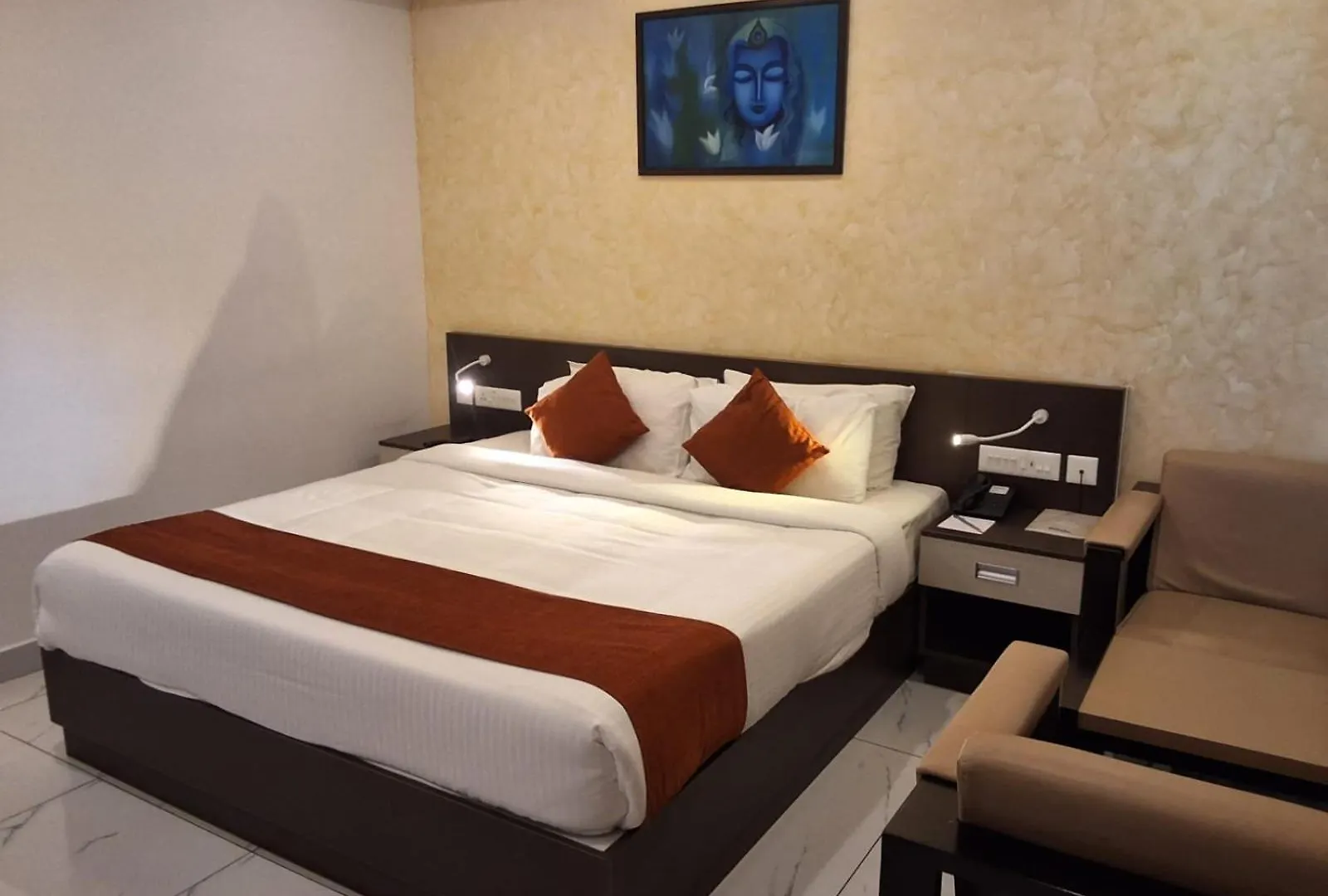 Renai Sreekrishna Hotel Guruvayur