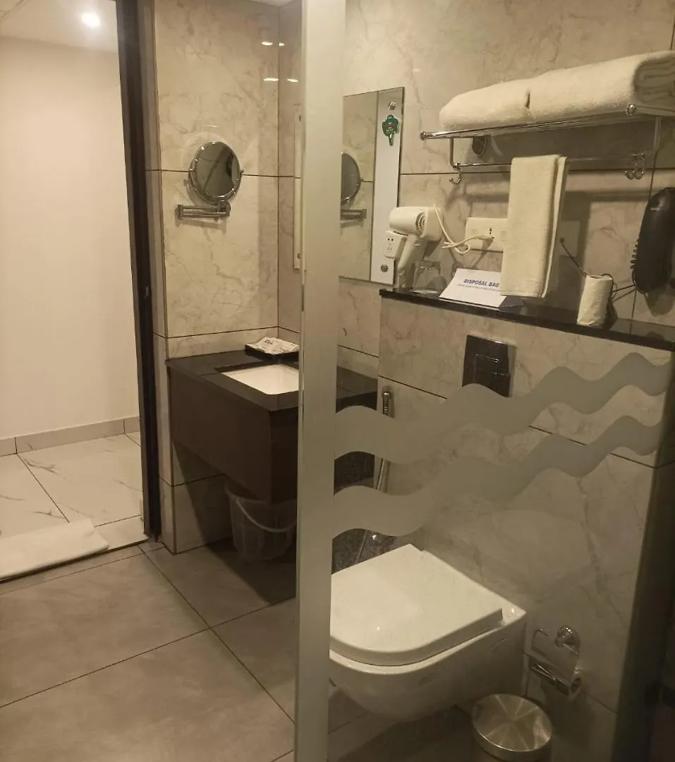 Renai Sreekrishna Hotel Guruvayur India